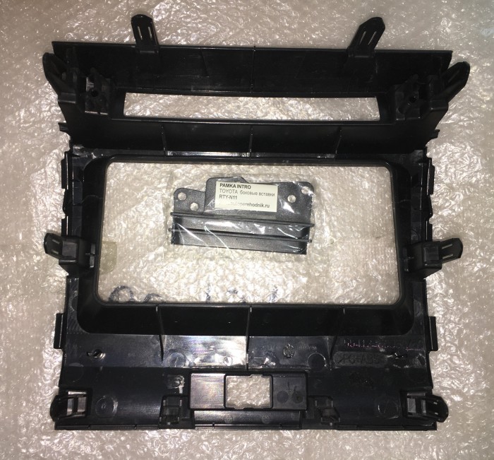 Панель приборов TOYOTA LC200 5541260350 карбон