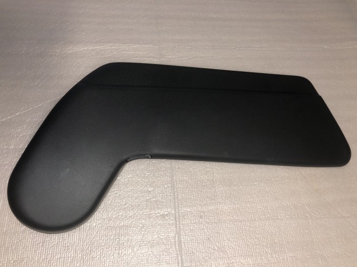 Накладка заднего сиденья левая TOYOTA COROLLA VERSO 799560F020B0