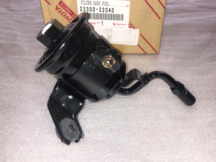 Фильтр топливный TOYOTA AVENSIS T220 2330022040