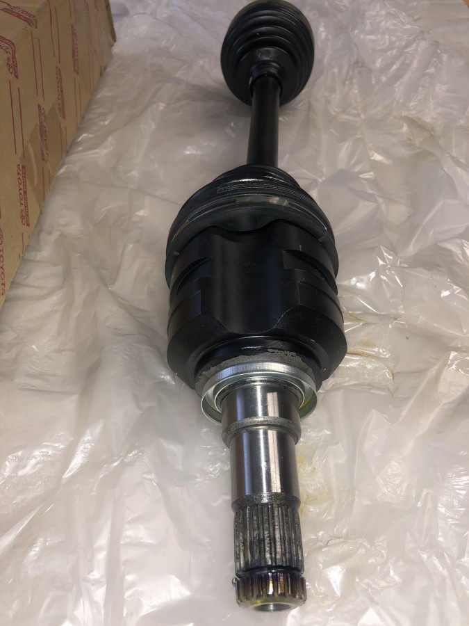 Вал привода левый TOYOTA 4342020294