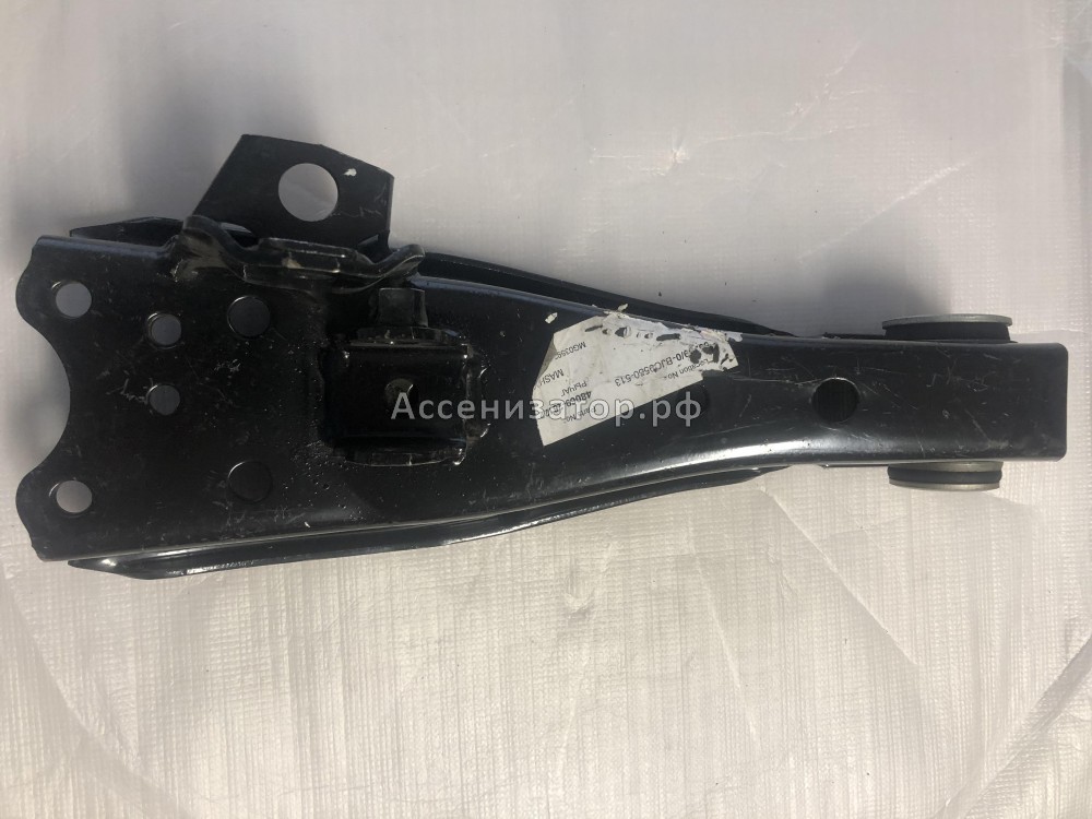 Рычаг передней подвески нижний левый TOYOTA HIACE 4806926122 4806826122