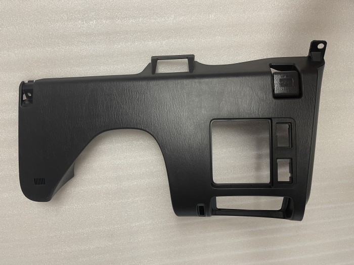 Панель над коленями водителя TOYOTA Camry V30 2001-2006 5530233090B1