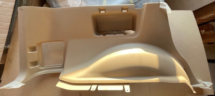 Обшивка багажника боковая левая TOYOTA LC Prado 120 6252060903A0