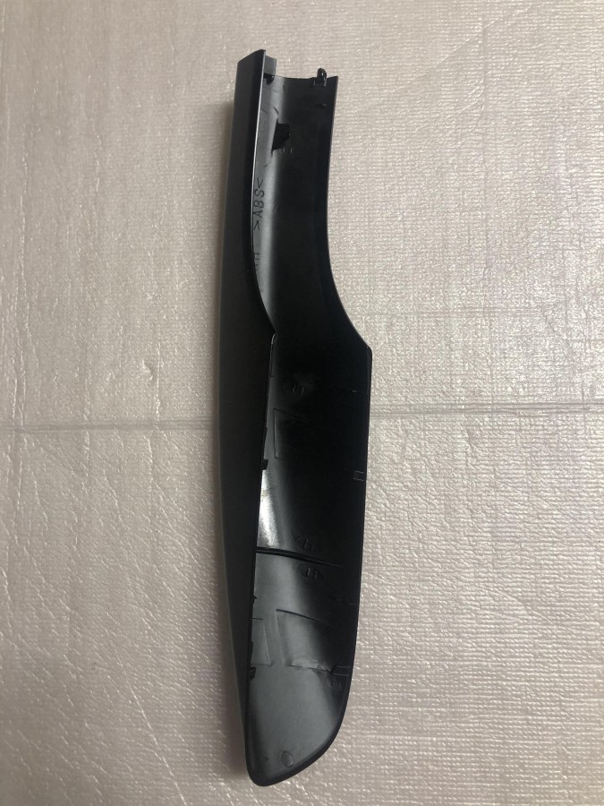 Крышка рейлинга передняя правая TOYOTA Corolla Verso 6349164010C1