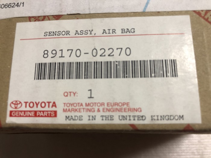 Блок системы безопасности  AIR BAG Toyota COROLLA E120 2001-2006 8917002270