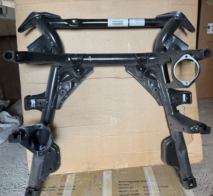 Балка подвески передняя BMW X5 E53 31116760277