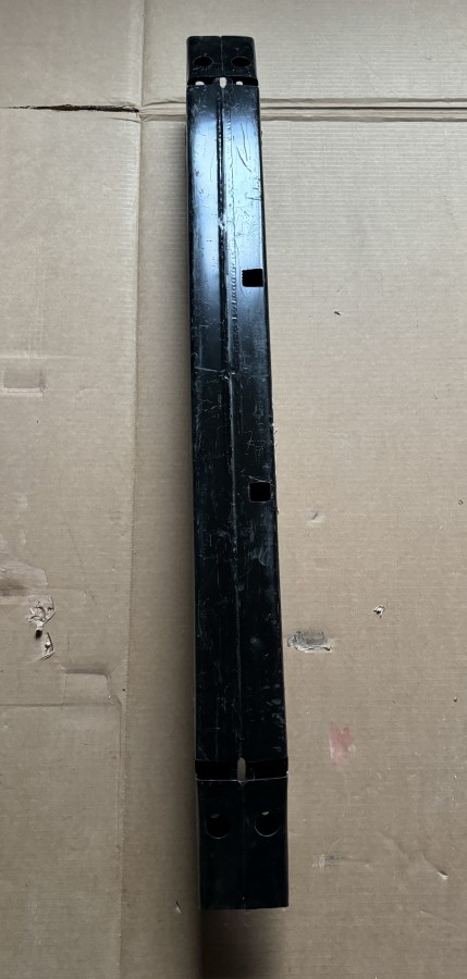 Усилитель переднего бампера Toyota Corolla Verso 5202113020